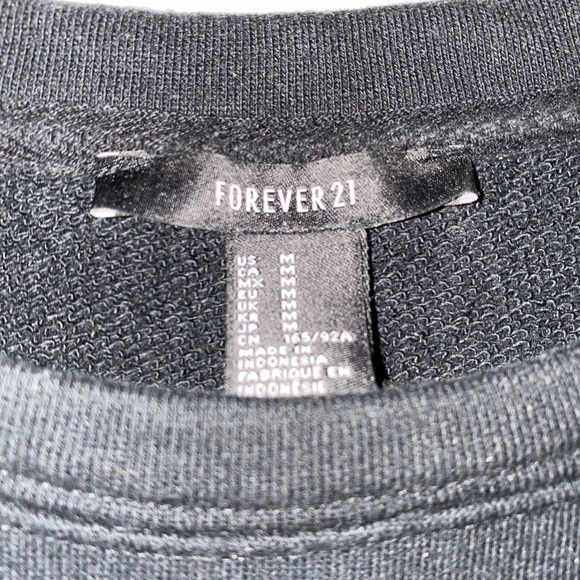 ‘RAWR’ CREWNECK - Picture 3 of 3